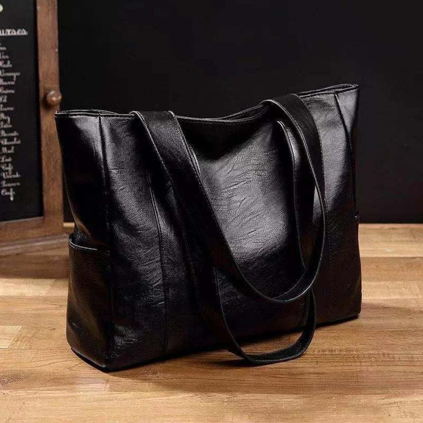 Dames leren tote bag - stijlvolle everyday handtas voor kantoor en casual gebruik