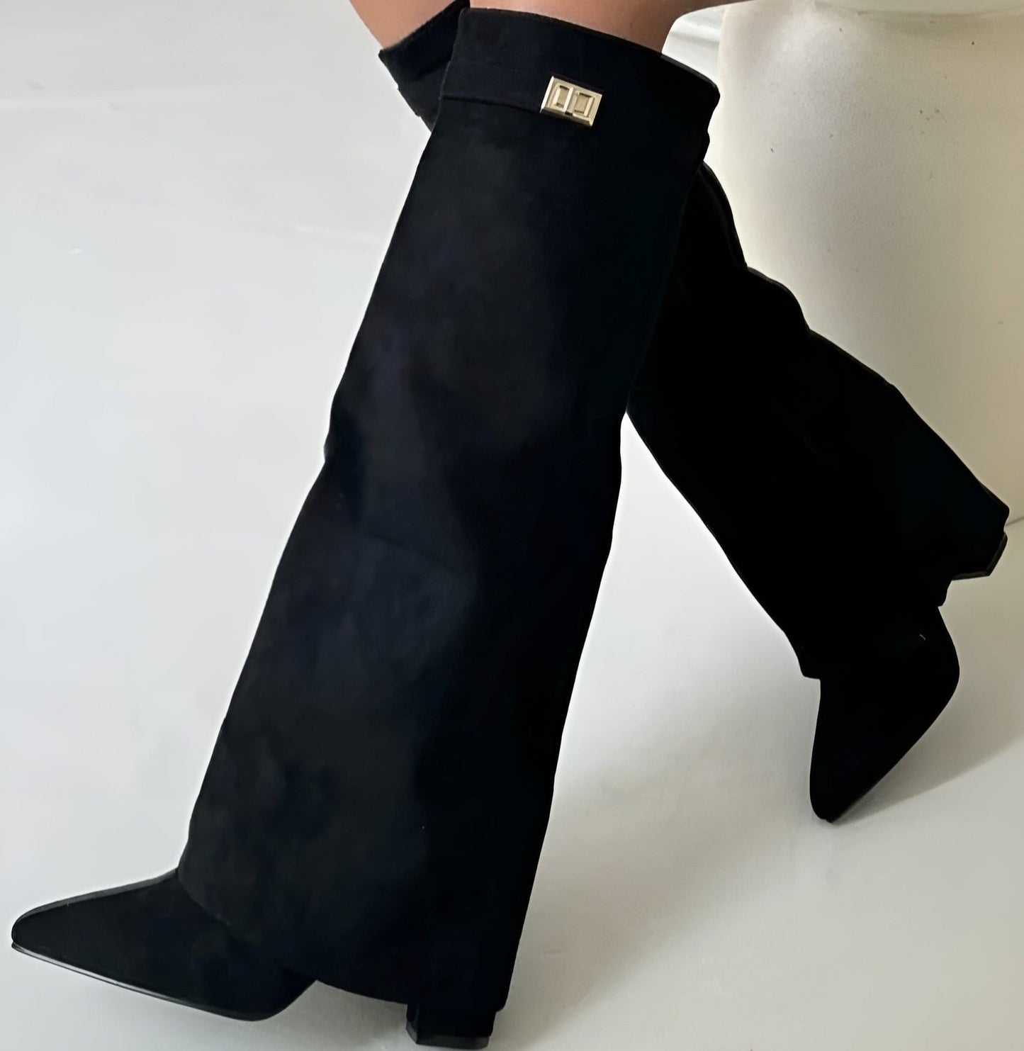 LENA SUÈDE LAARZEN MET HAK | TAUPE