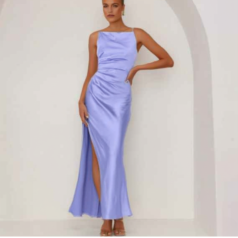 Dames Midi Jurk – Satijn Slim Fit – Mouwloos Hoge Hals – Gedrapeerde Split