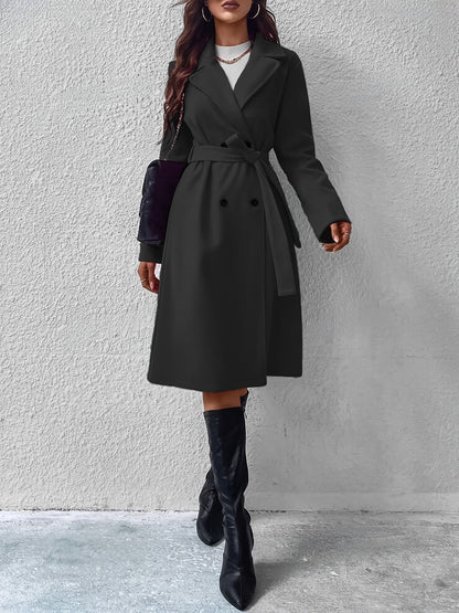 Trenchcoat - stijlvolle lange damesjas met strikriem en knoopdetails