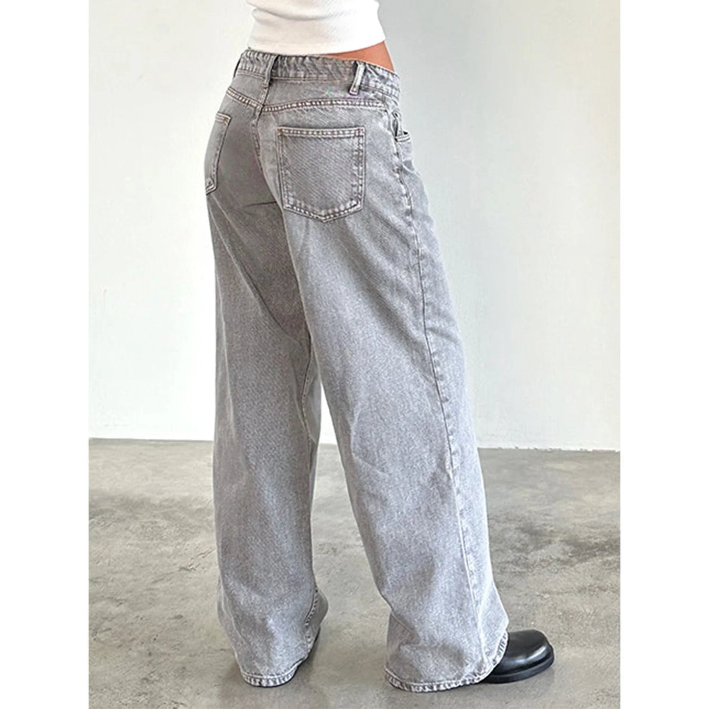 Yael | Low Rise Straight-Leg Jeans