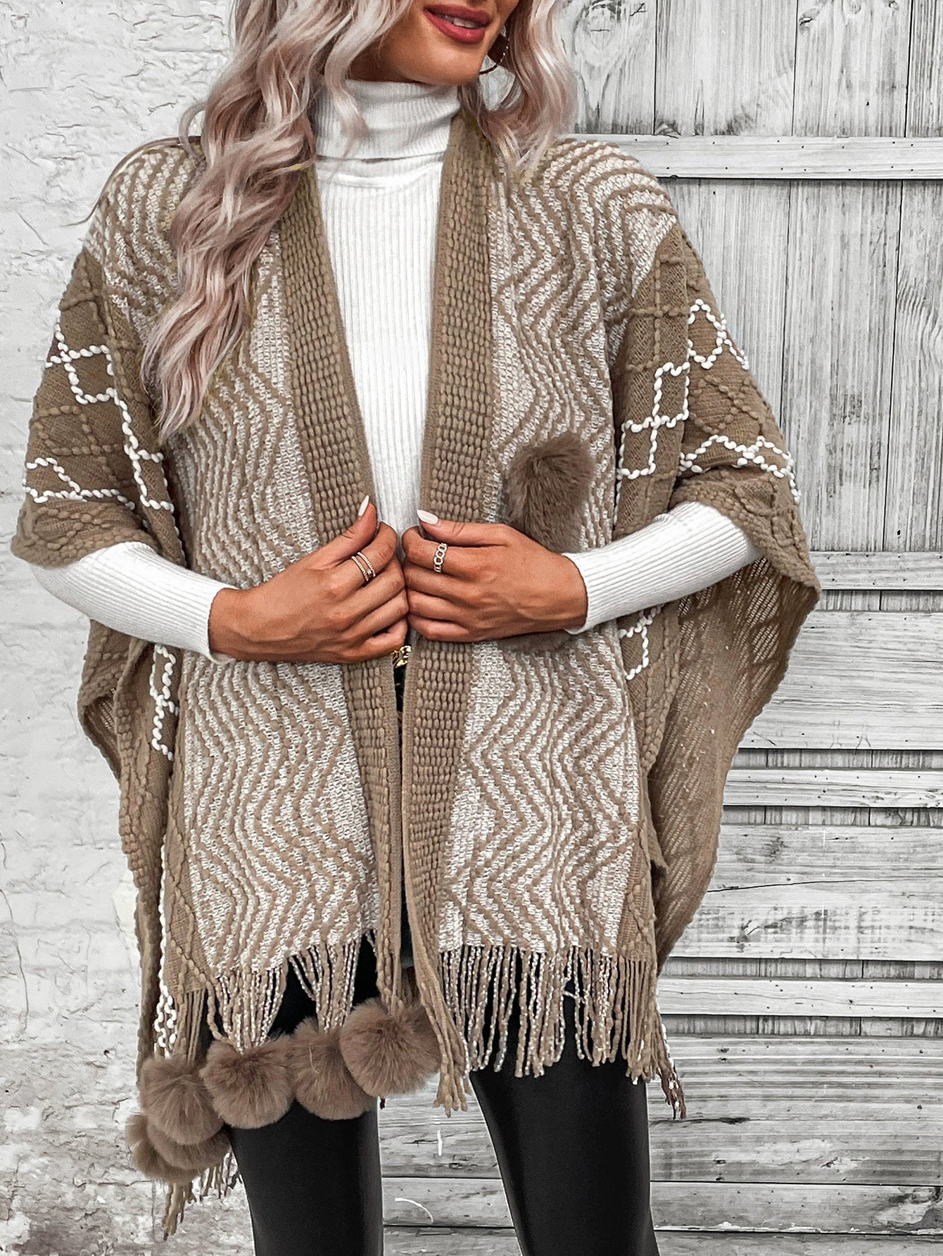 Dames Cape Shawl Vest – Oversized Pasvorm – Wol Gebreid – V-Hals – Boho Franjes