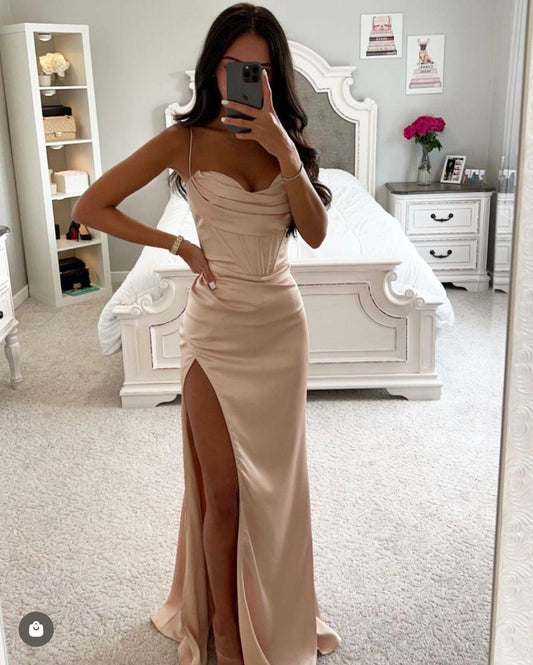 MILA | SATIJNEN MAXI JURK